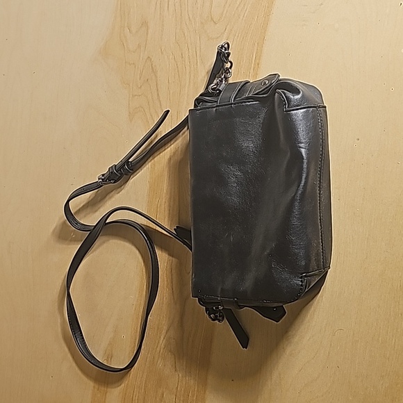 Simply Vera Vera Wang Black Faux Leather Laser Cut Out Crossbody Bag - Picture 3 of 5